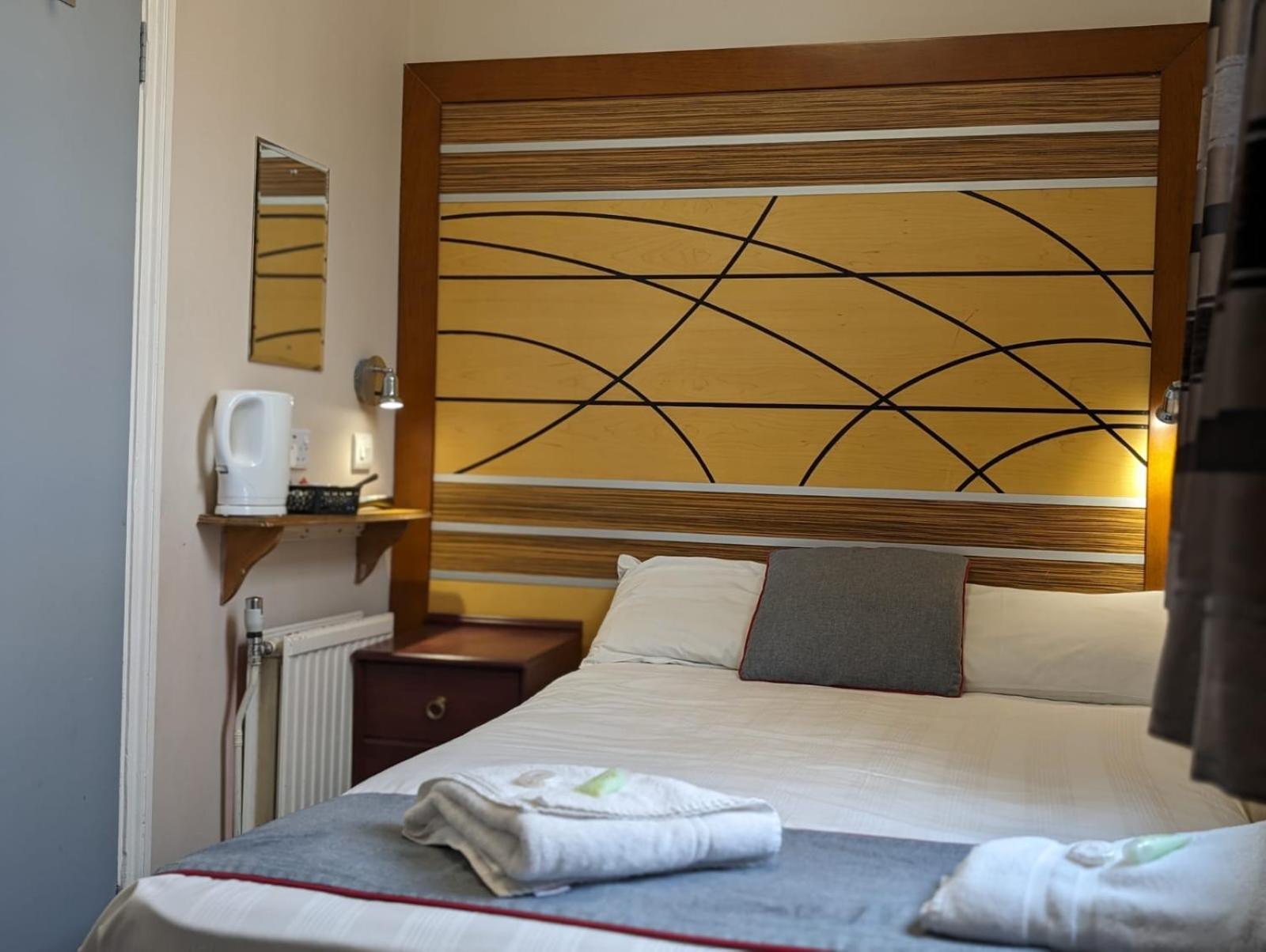 Vegas Hotel London Bagian luar foto