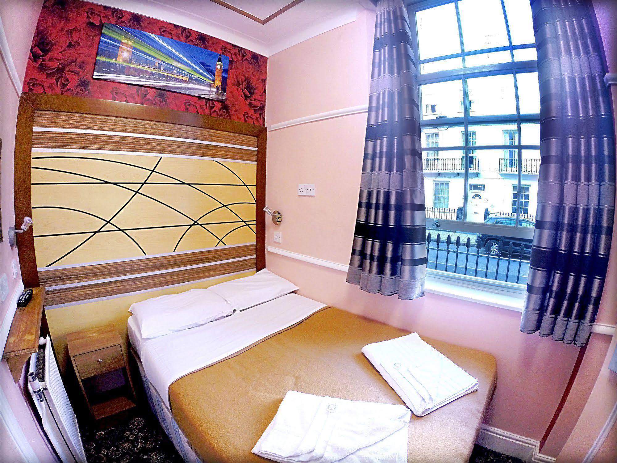 Vegas Hotel London Bagian luar foto